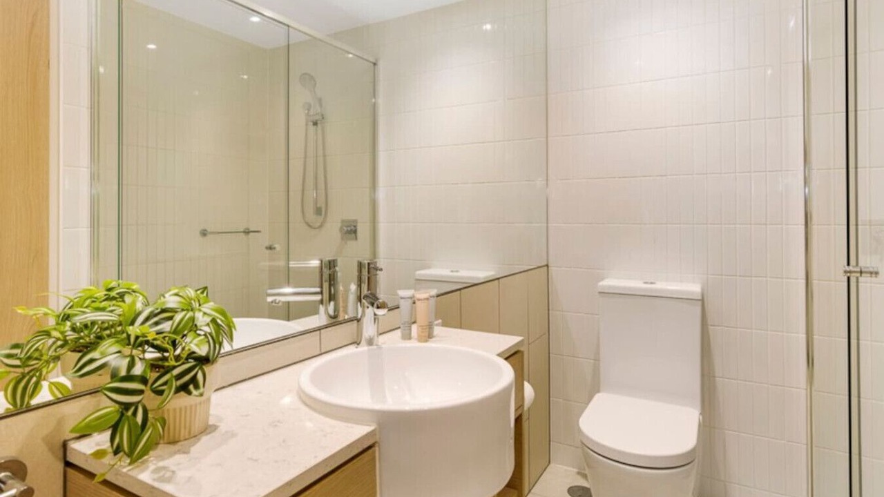 Photo of Bathroom in Broadbeach