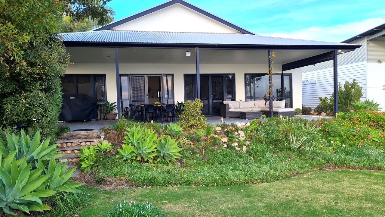 Photo of Outdoor in Muloowurtie