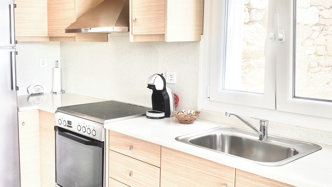 Photo of Kitchen in Platis Gialos