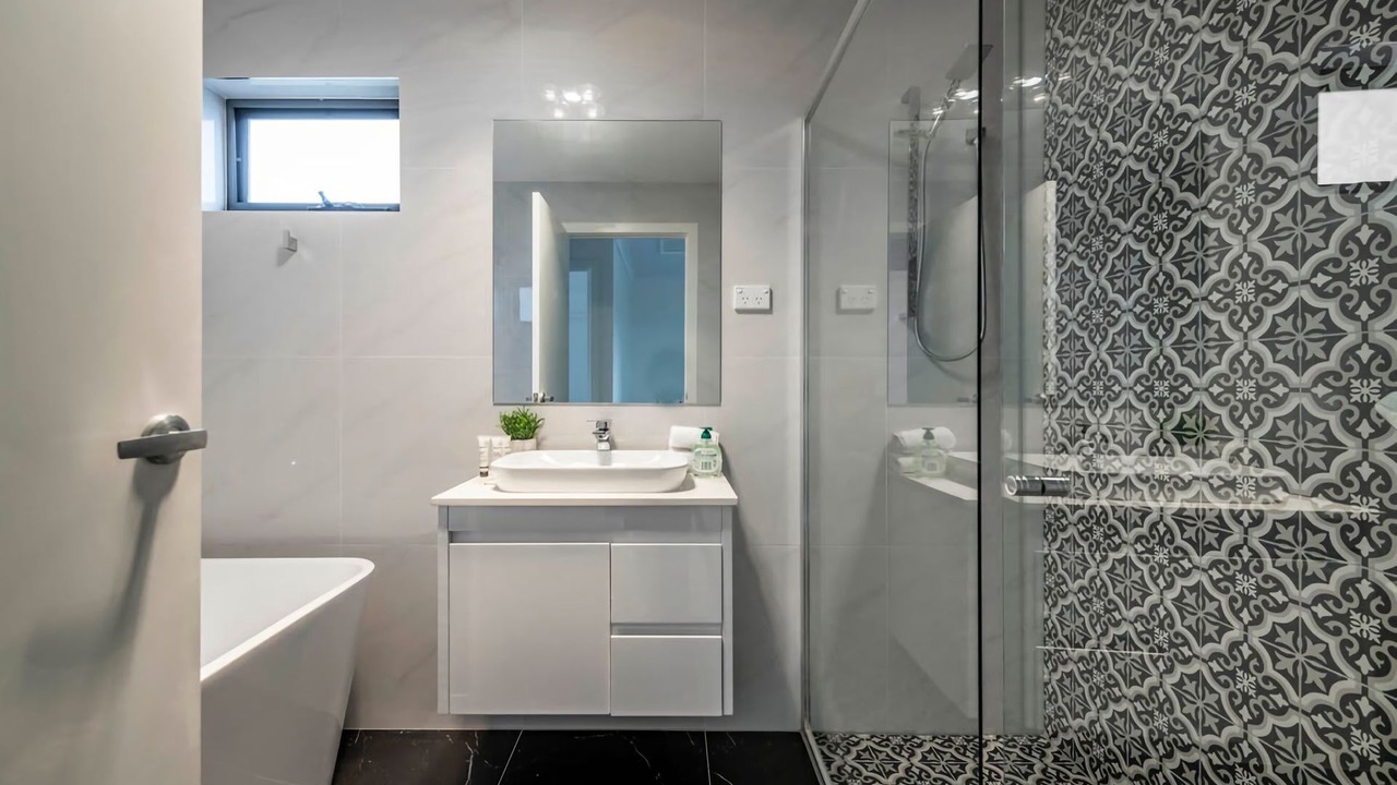 Photo of Bathroom in Hawker