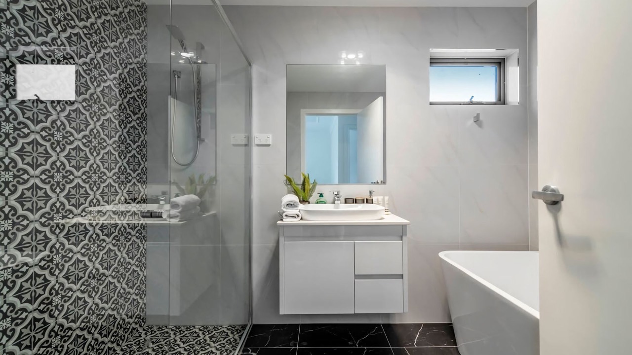 Photo of Bathroom in Hawker