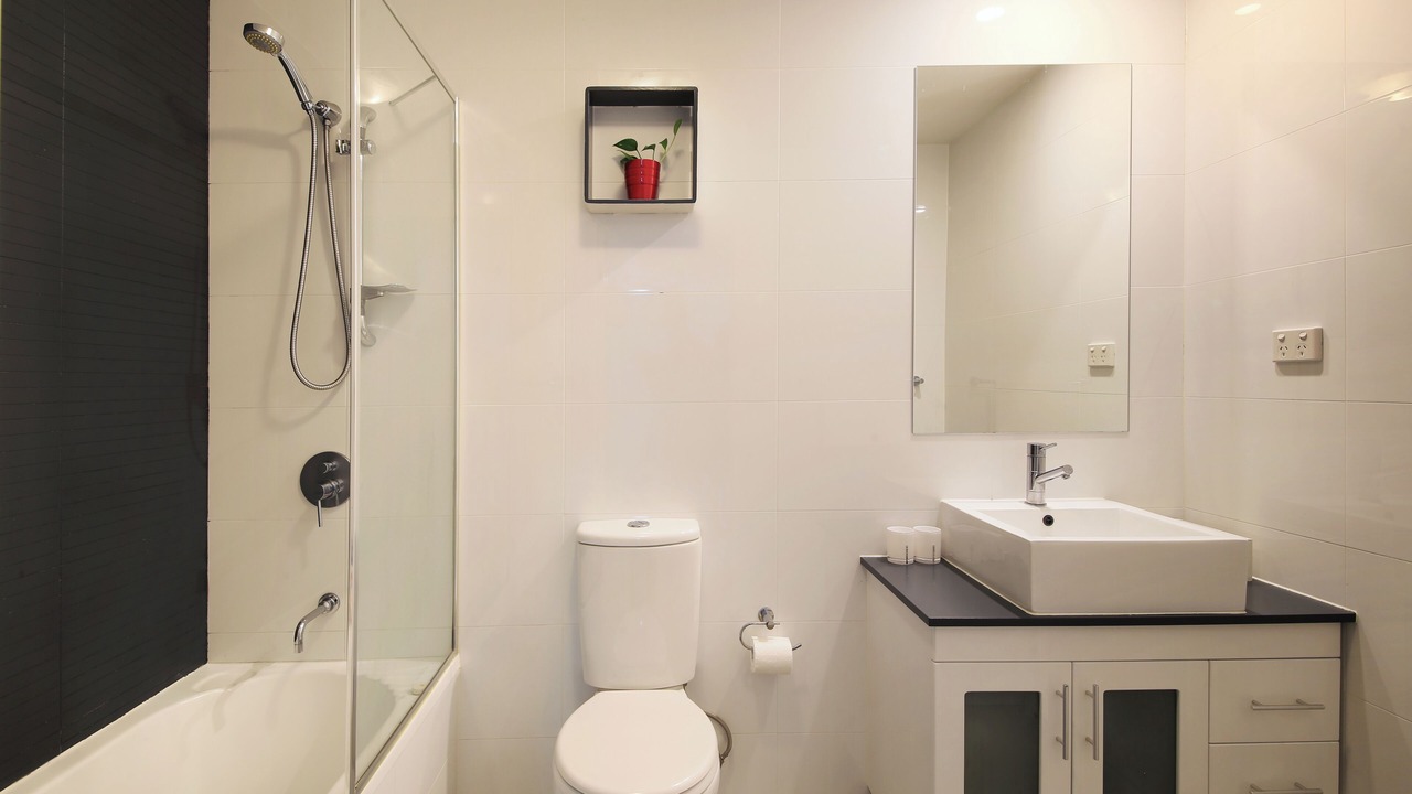 Photo of Bathroom in Arncliffe