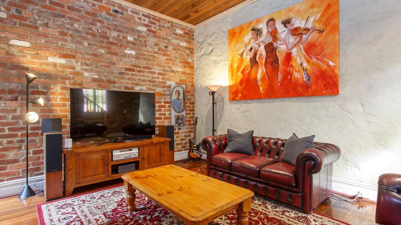 Photo of Livingroom in Beaconsfield