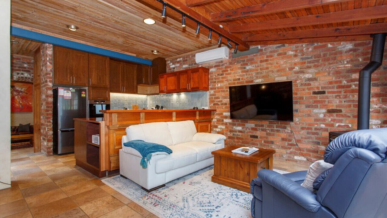 Photo of Livingroom in Beaconsfield