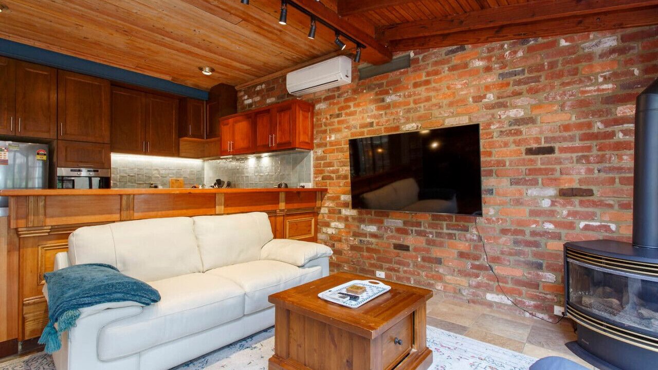 Photo of Livingroom in Beaconsfield