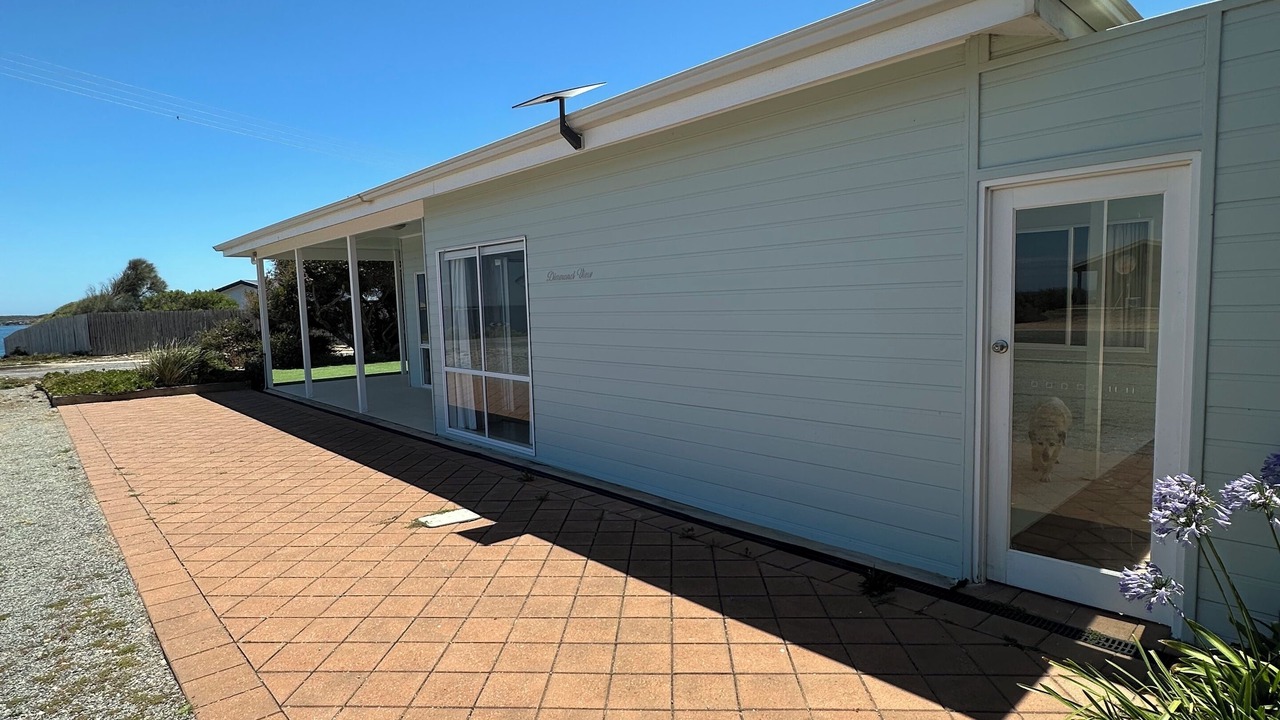 Photo of Outdoor in Ward