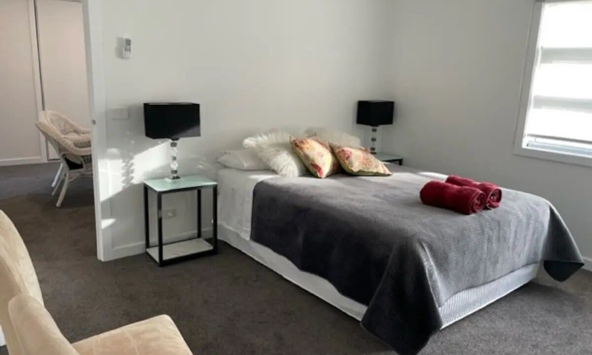 Photo of Bedroom in Thomastown