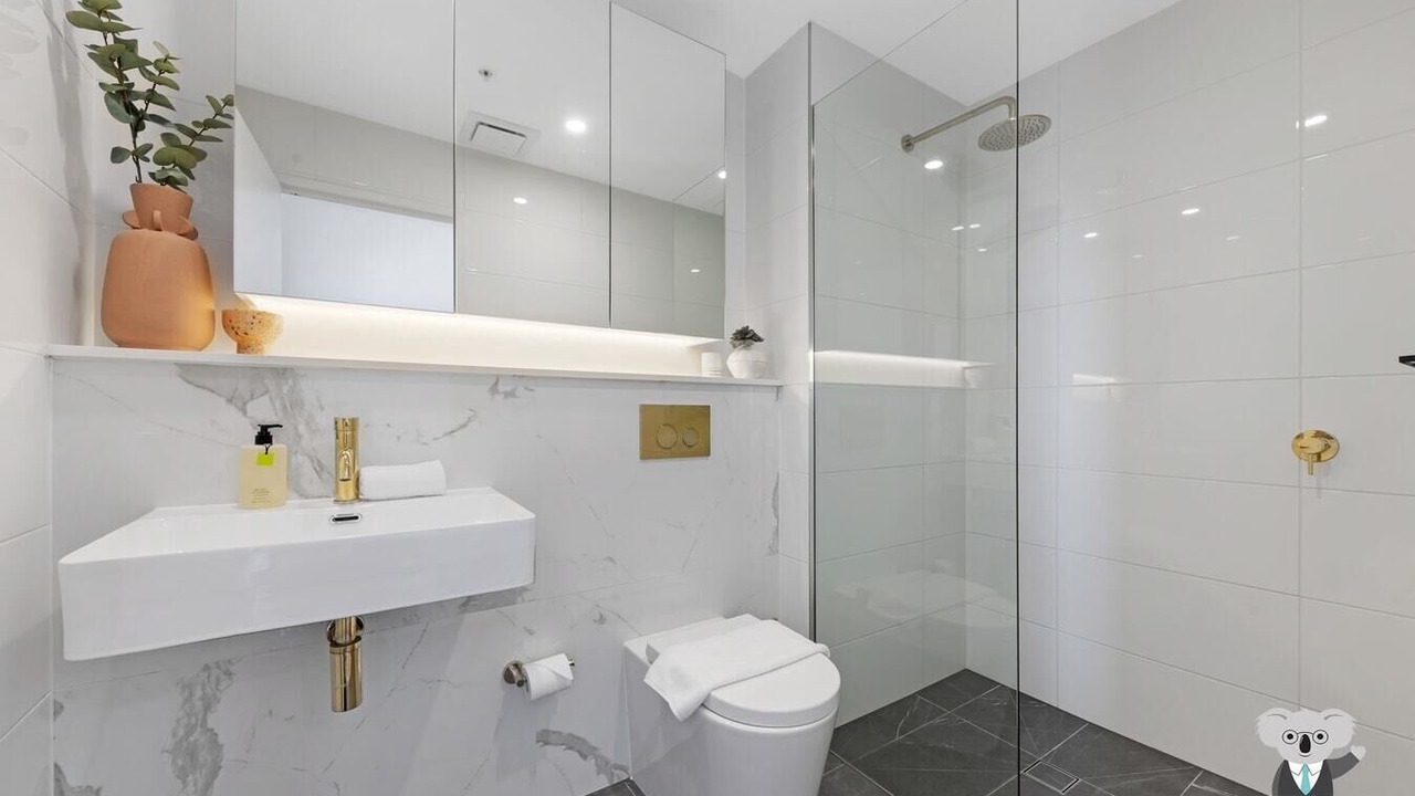 Photo of Bathroom in Wentworth Point