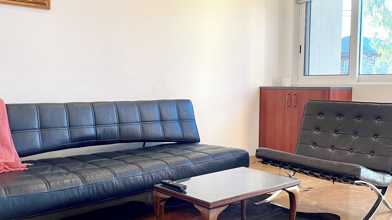 Photo of Livingroom in Eastlakes