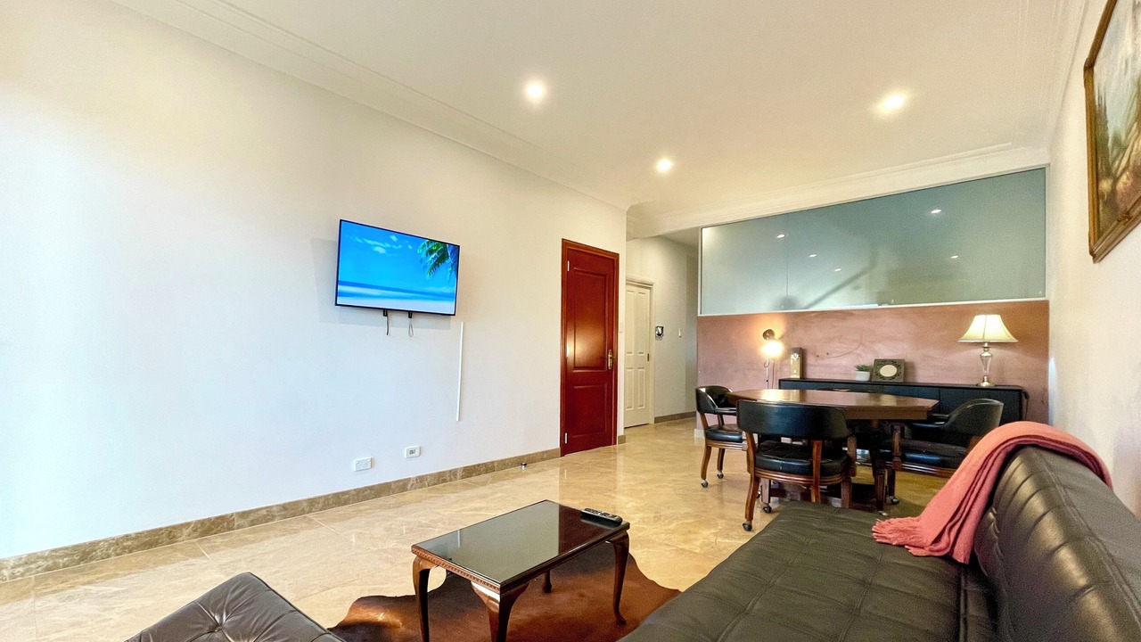 Photo of Livingroom in Eastlakes