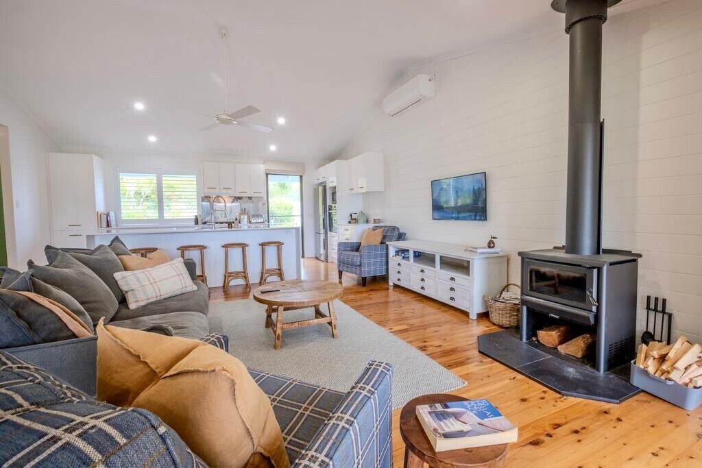 Photo of Livingroom in Currumbin Valley