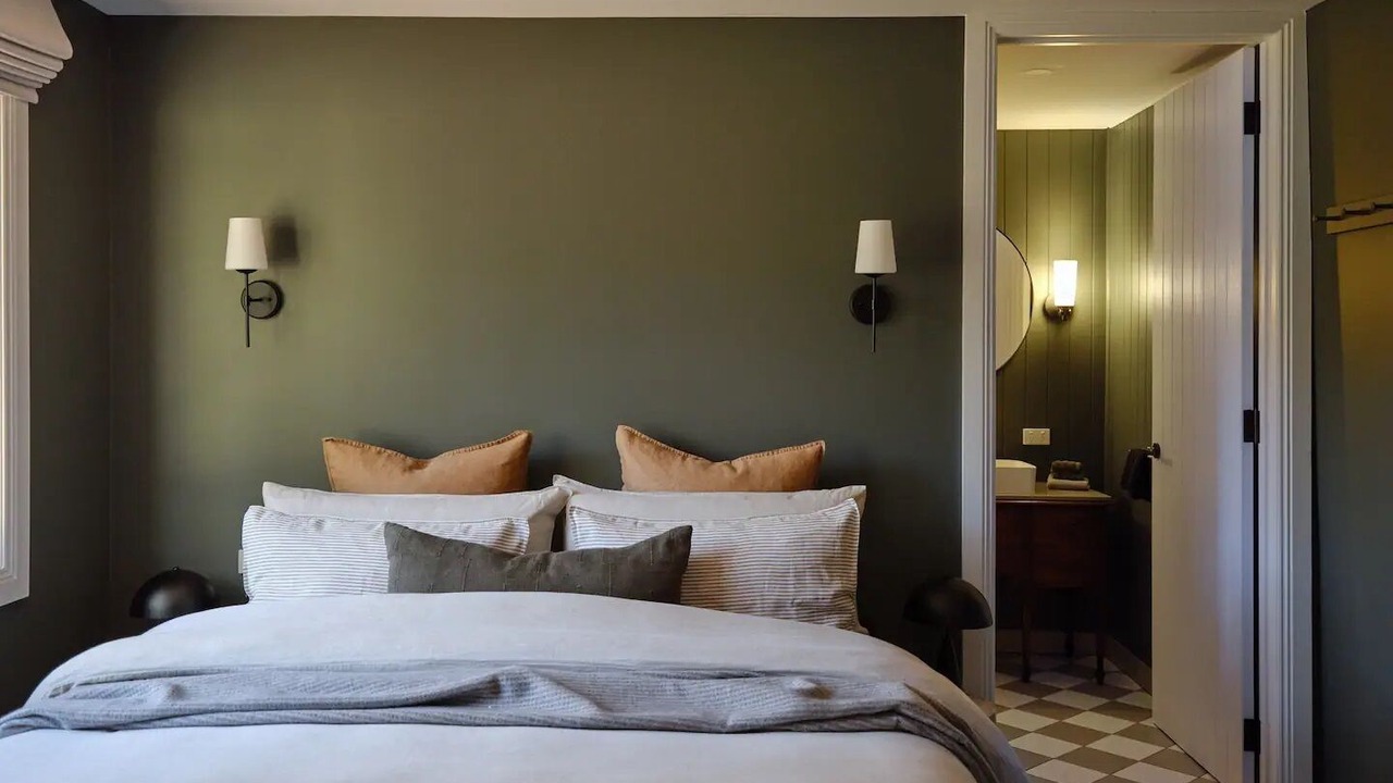 Photo of Bedroom in High Country