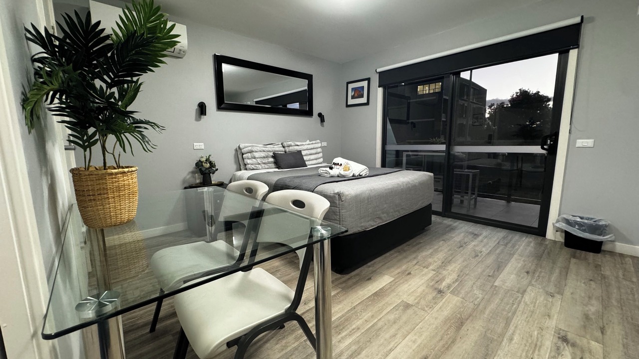 Photo of Bedroom in Adamstown