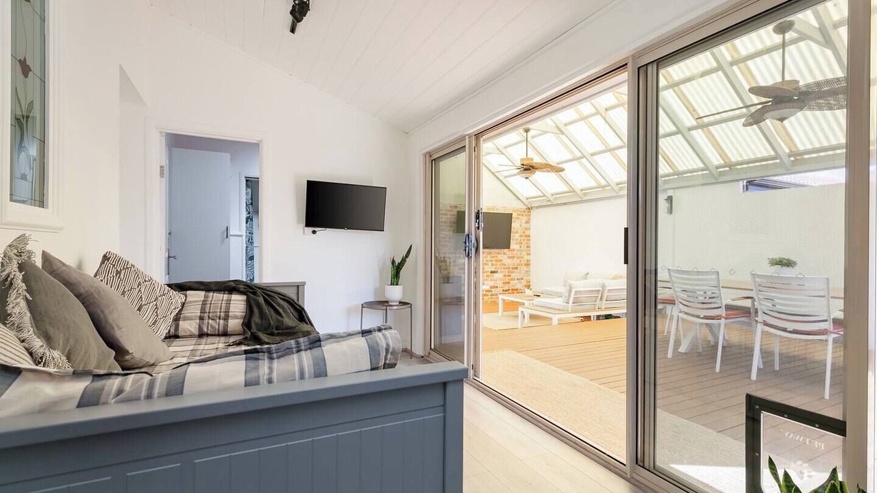 Photo of Livingroom in Manning