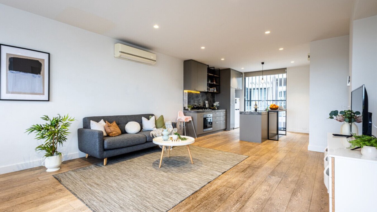 Photo of Livingroom in Mordialloc