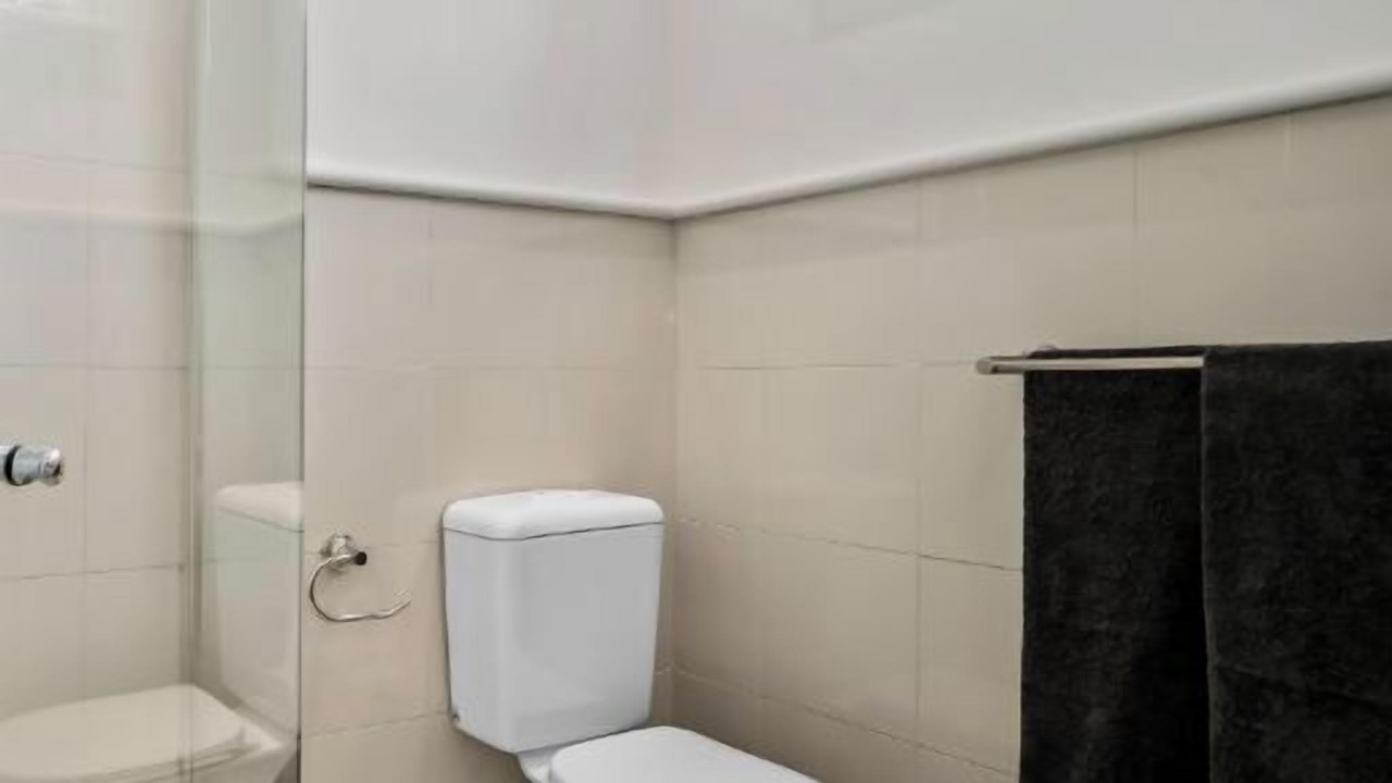 Photo of Bathroom in Albert Park