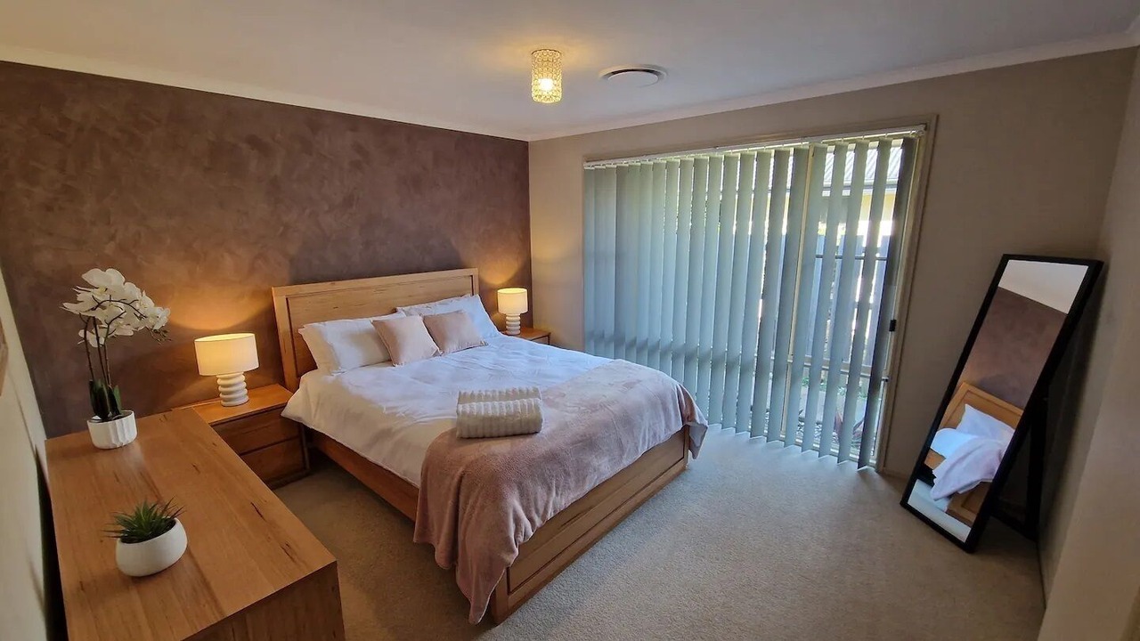 Photo of Bedroom in Urraween