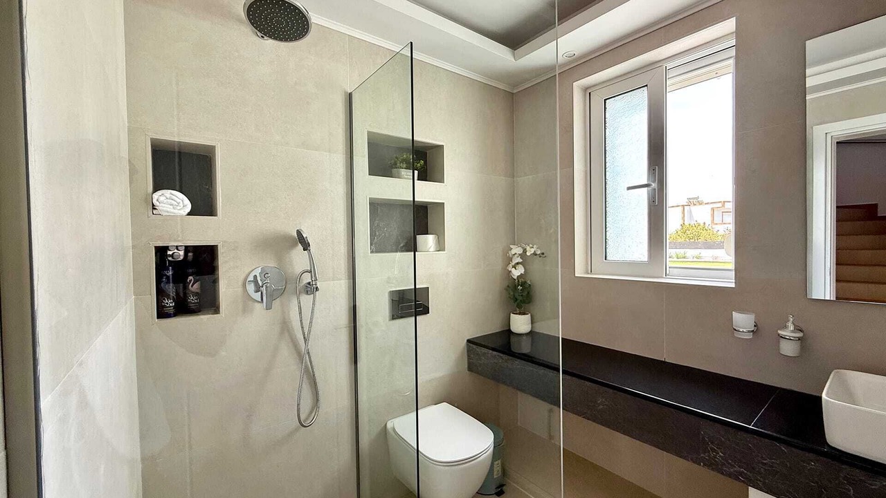 Photo of Bathroom in Kiotari