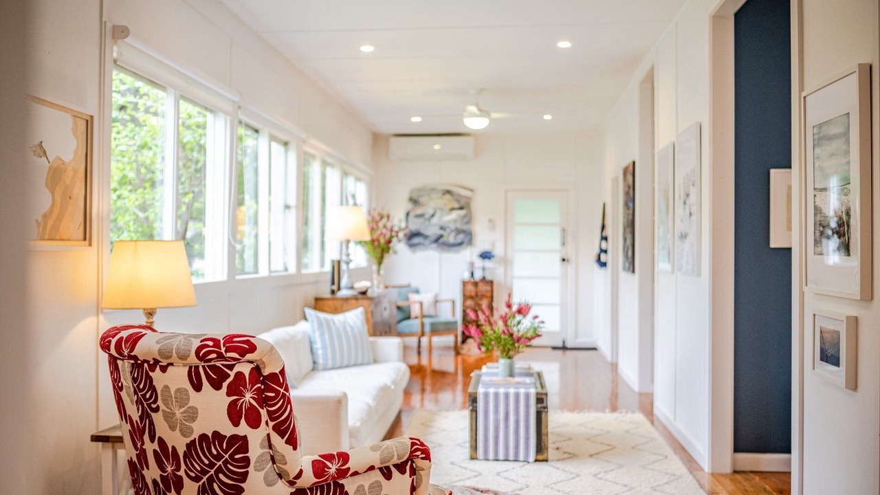 Photo of Livingroom in Macmasters Beach