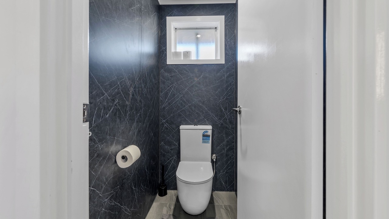 Photo of Bathroom in Tullamarine