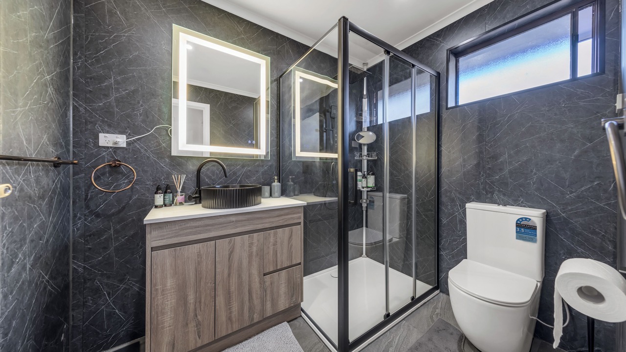 Photo of Bathroom in Tullamarine