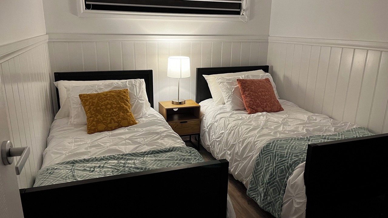 Photo of Bedroom in Sea Lake