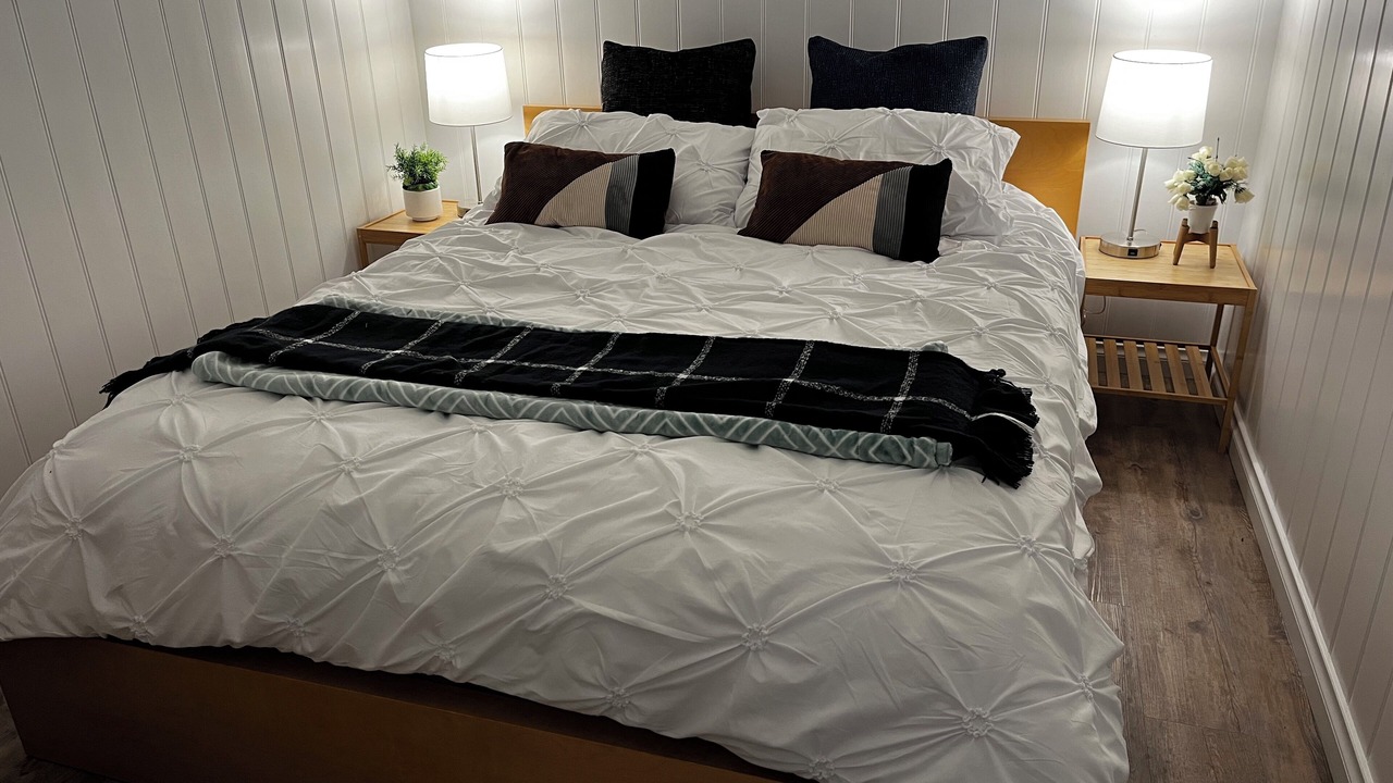 Photo of Bedroom in Sea Lake
