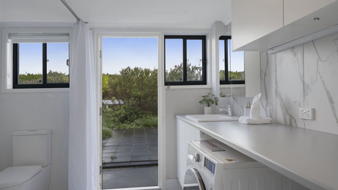Photo of Bathroom in The Entrance North