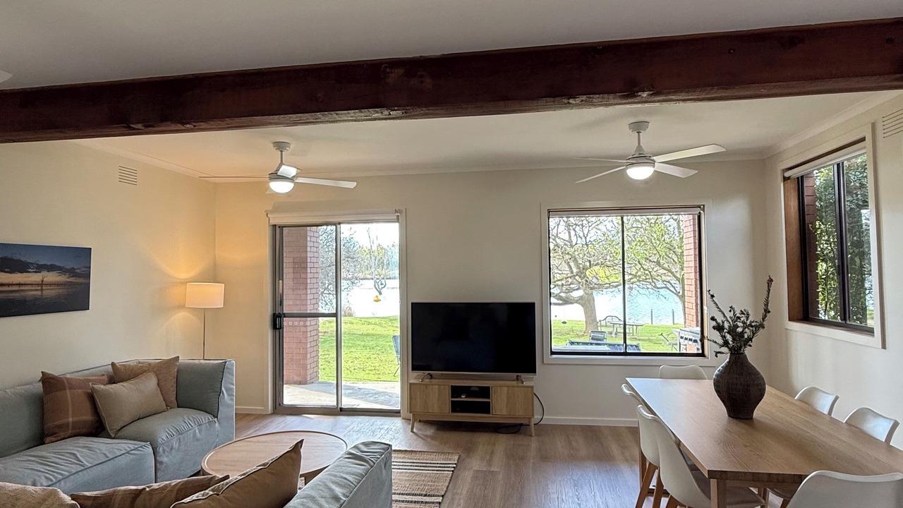 Photo of Livingroom in Bundalong