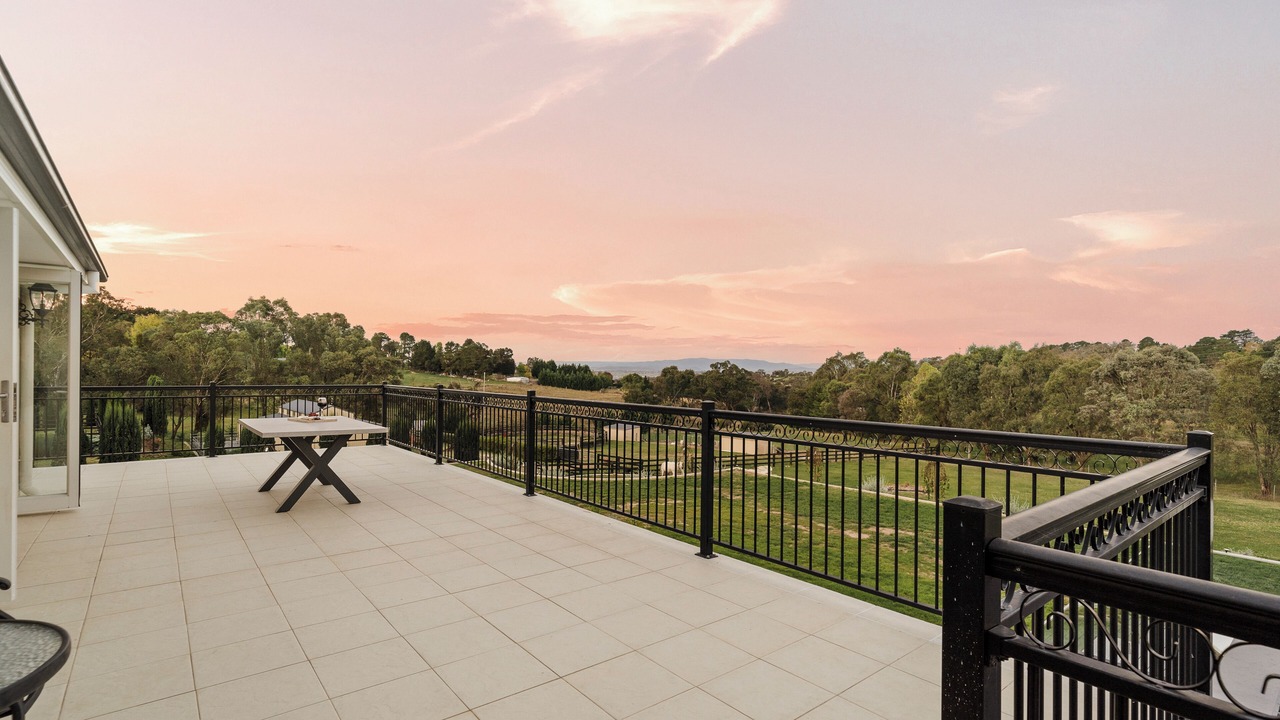 Photo of Patio Balcony in Robin Hill