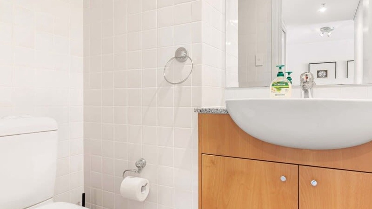 Photo of Bathroom in Woolloomooloo