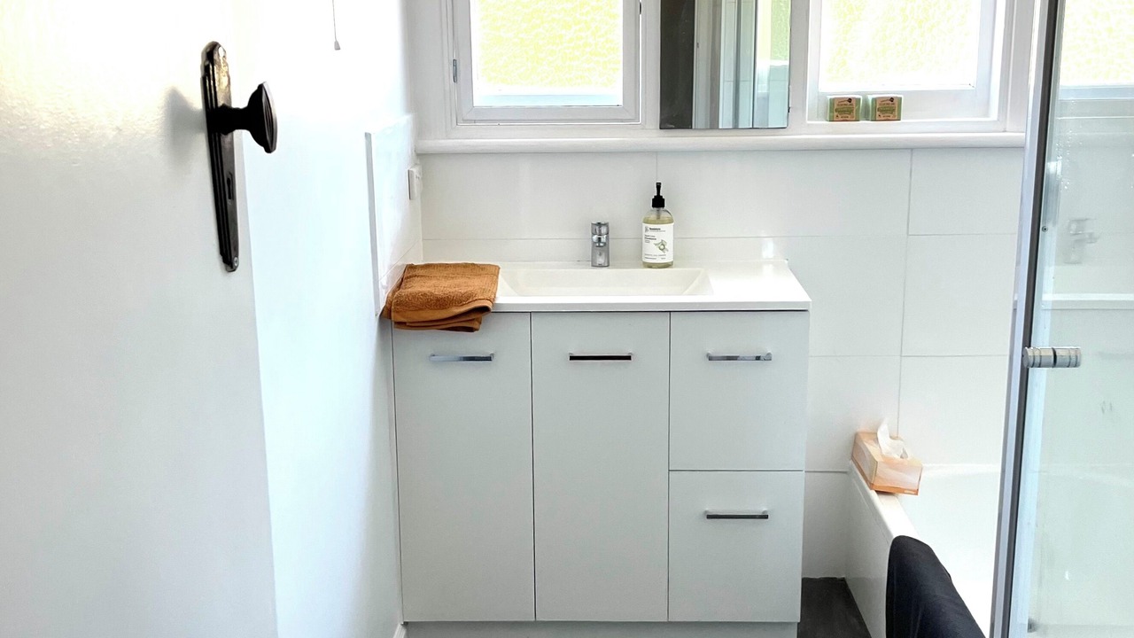 Photo of Bathroom in Creswick