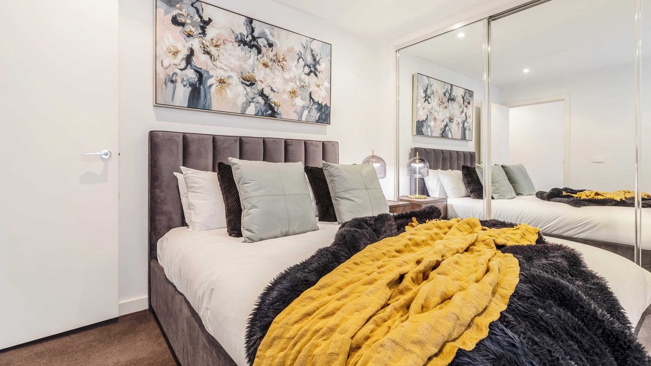 Photo of Bedroom in Caulfield North