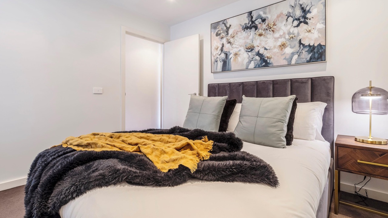 Photo of Bedroom in Caulfield North