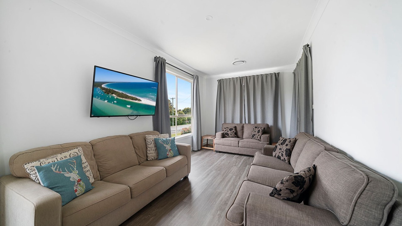 Photo of Livingroom in Erowal Bay