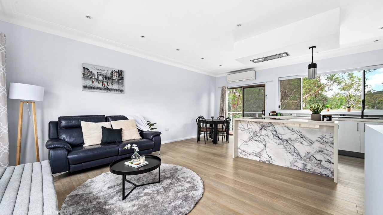 Photo of Livingroom in Charlestown