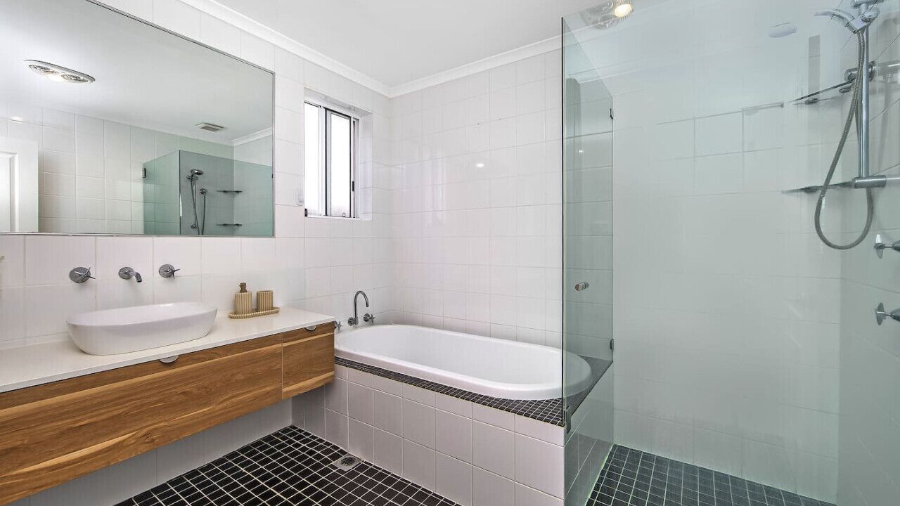 Photo of Bathroom in Long Jetty