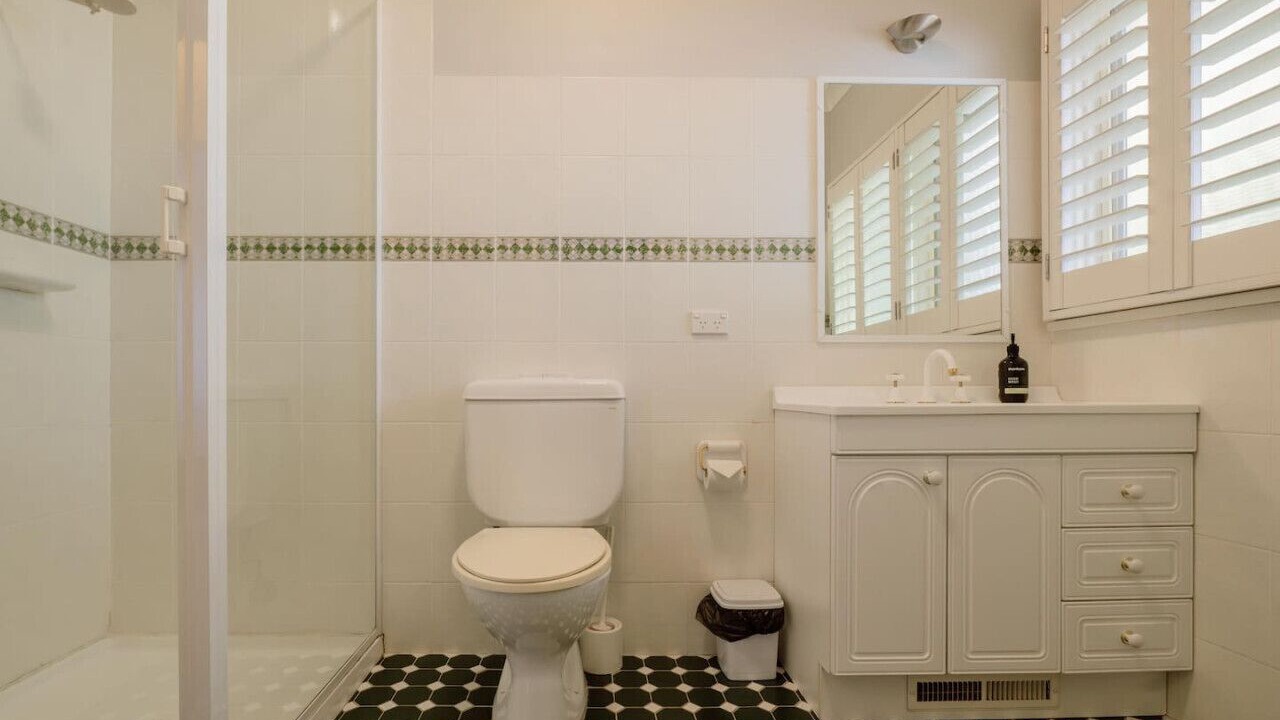 Photo of Bathroom in Blackheath
