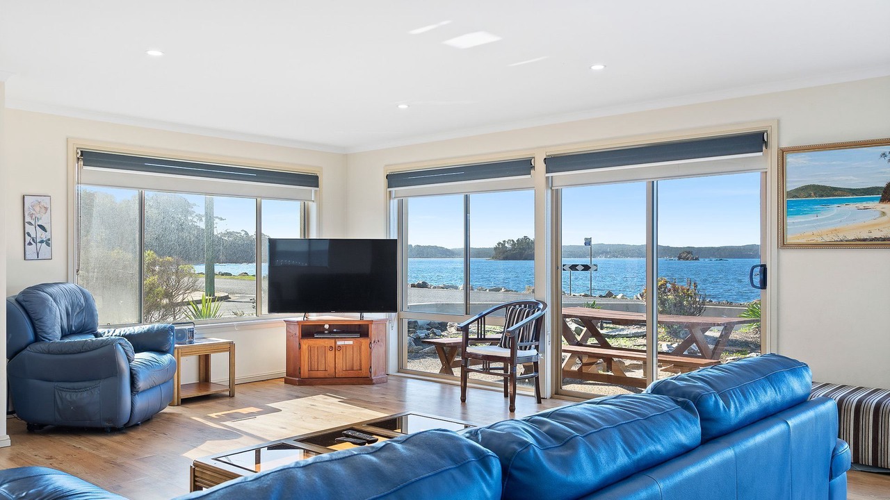 Photo of Livingroom in Batehaven