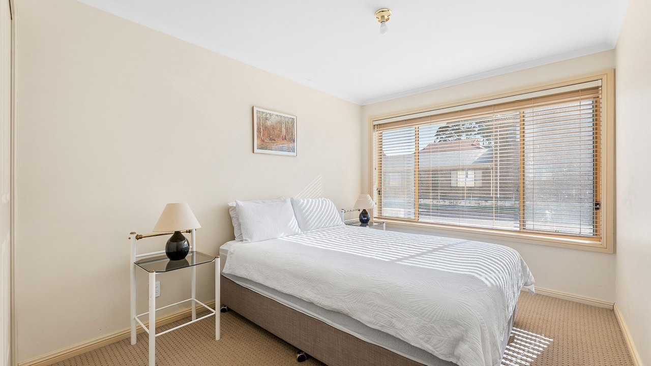 Photo of Bedroom in Batehaven