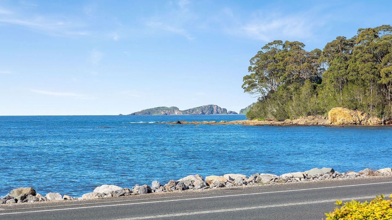 Photo of Others in Batehaven