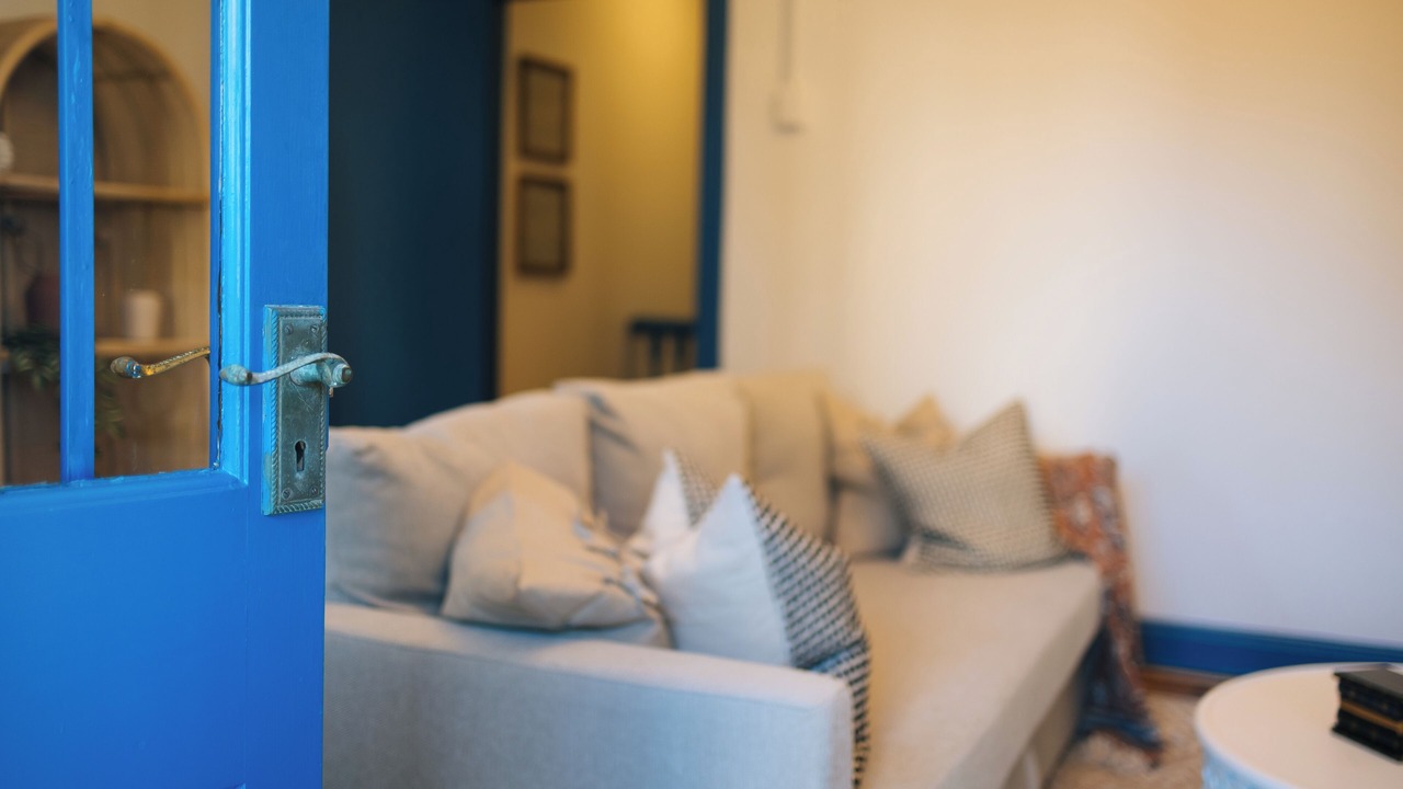 Photo of Livingroom in Alexandria