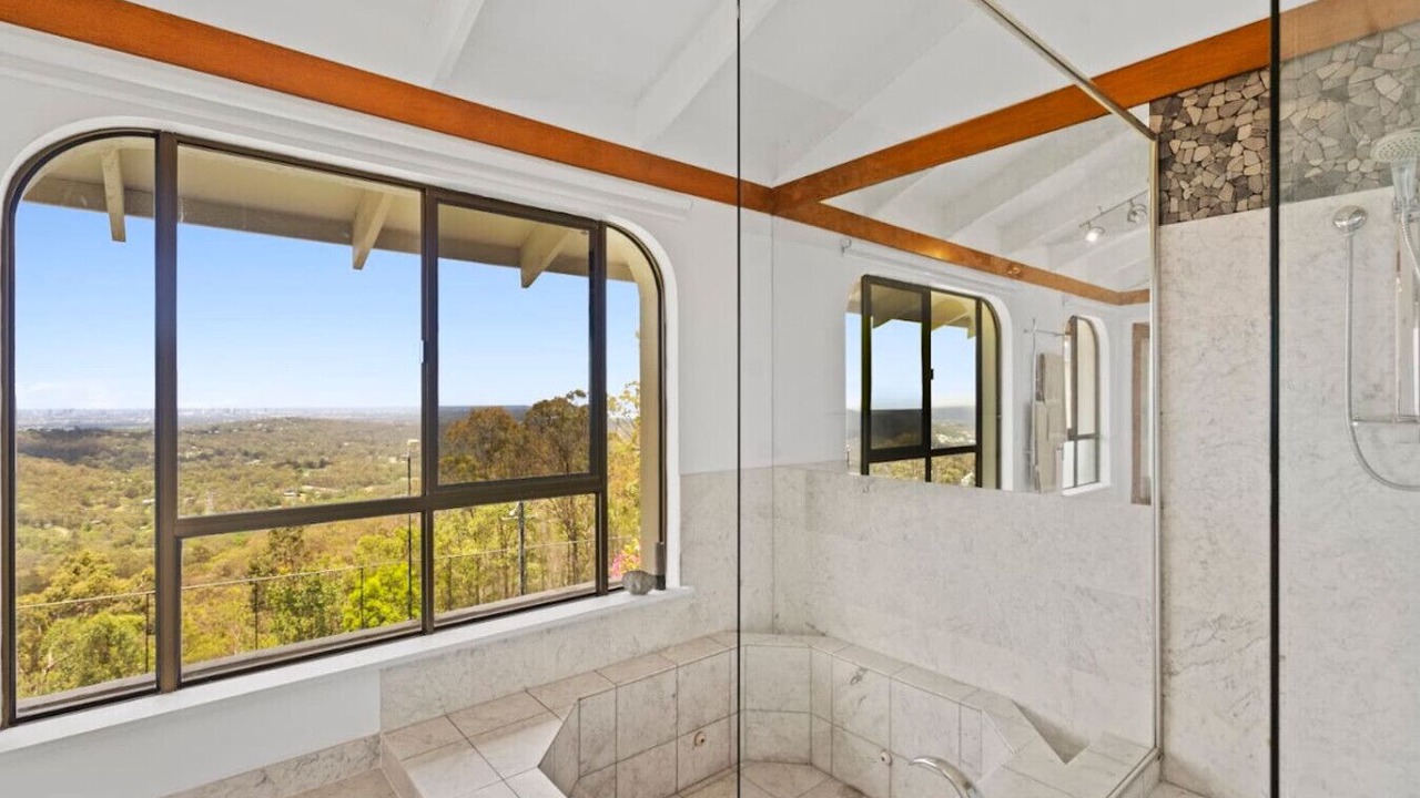 Photo of Bathroom in Tallai