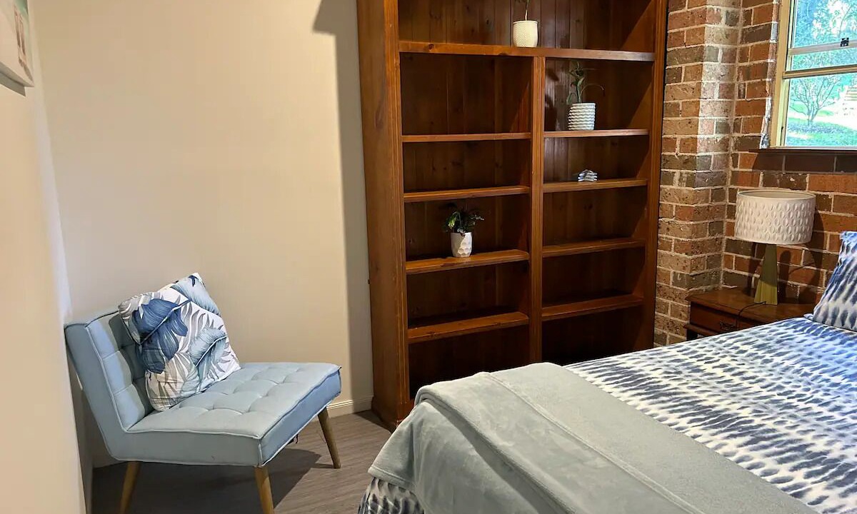 Photo of Bedroom in Emerald Beach