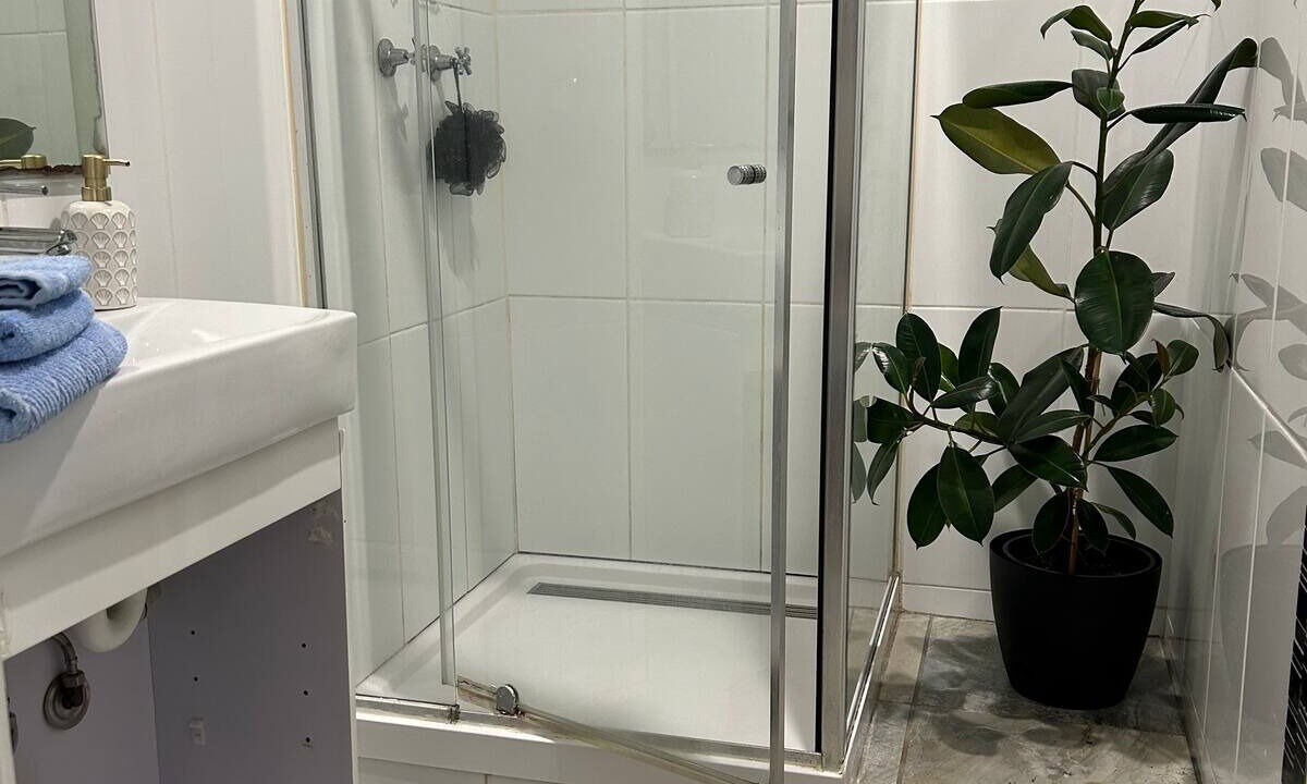 Photo of Bathroom in Emerald Beach