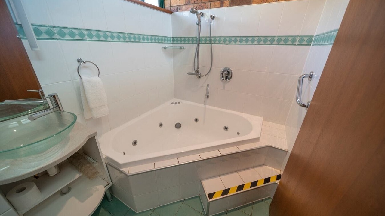 Photo of Bathroom in Bethany
