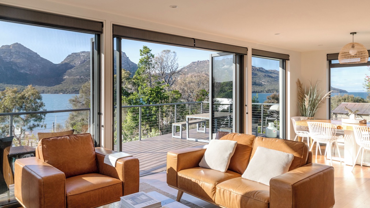 Photo of Livingroom in Coles Bay