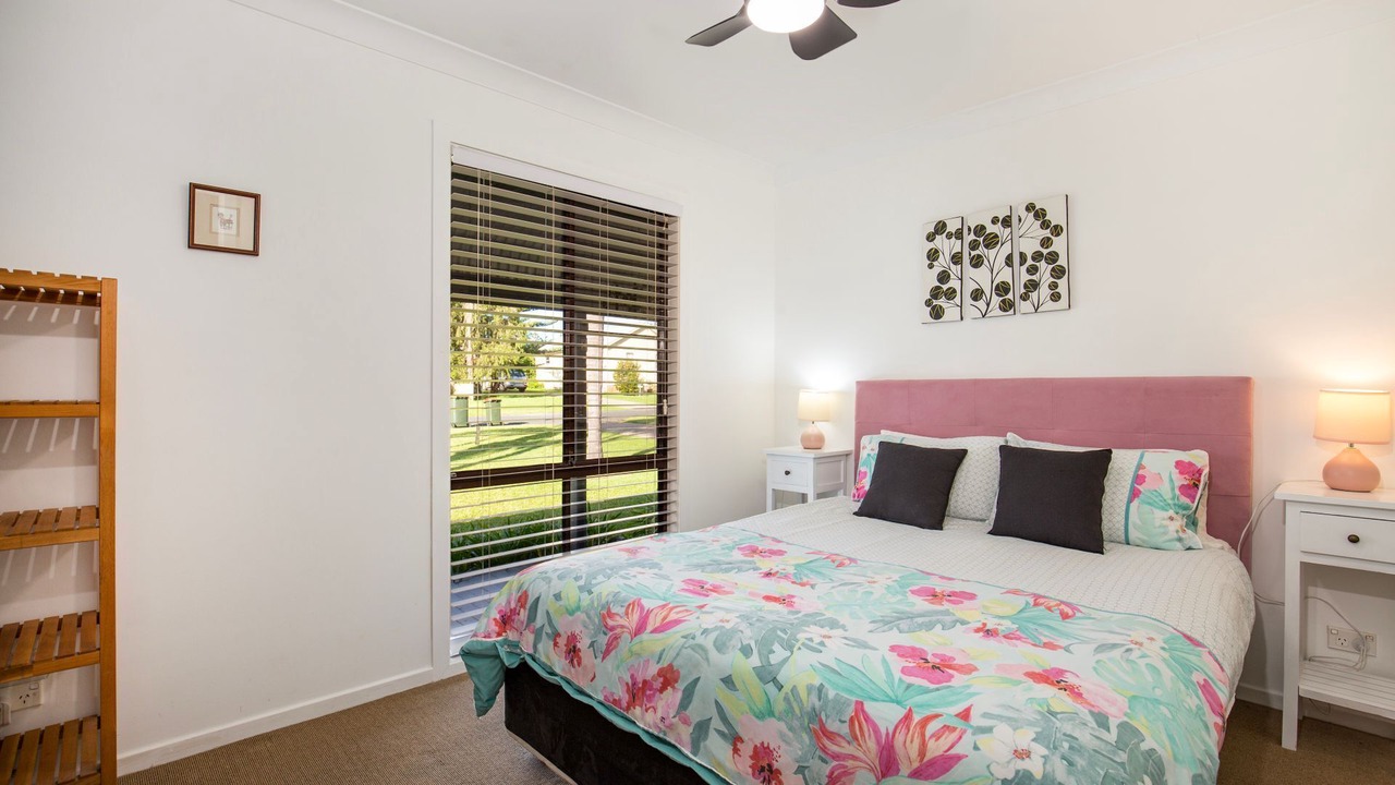 Photo of Bedroom in Erowal Bay