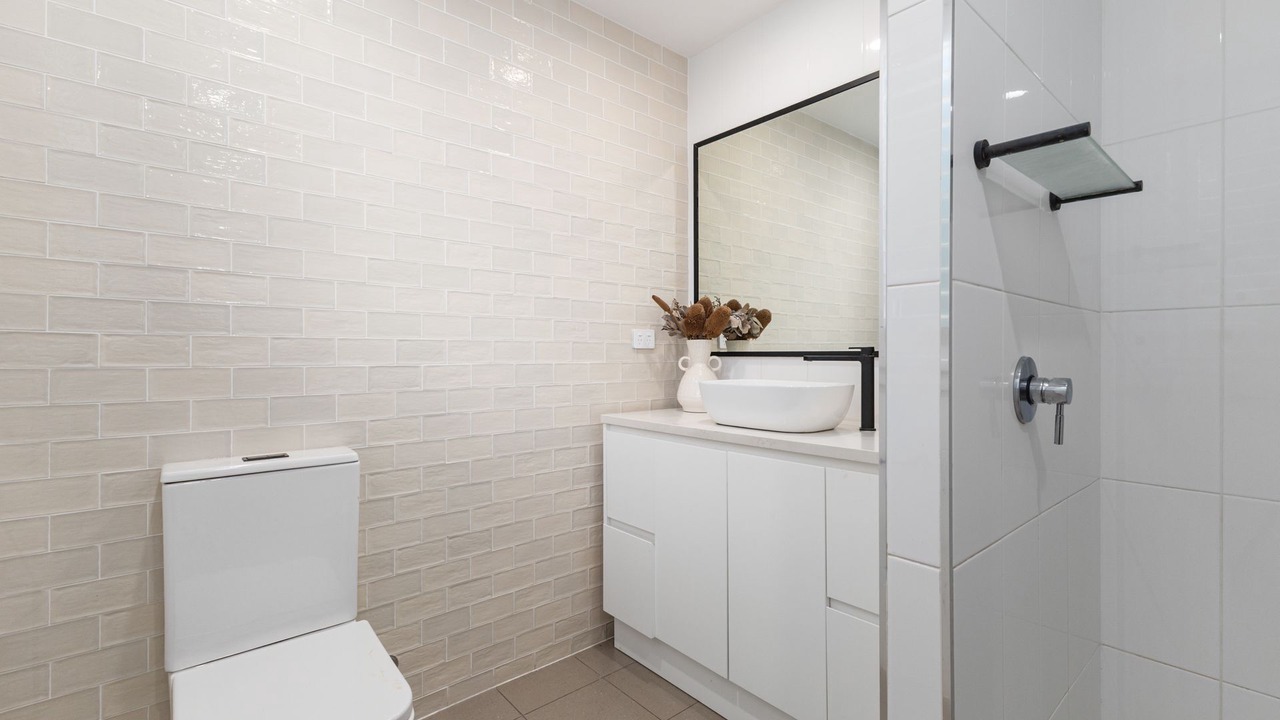 Photo of Bathroom in Adamstown