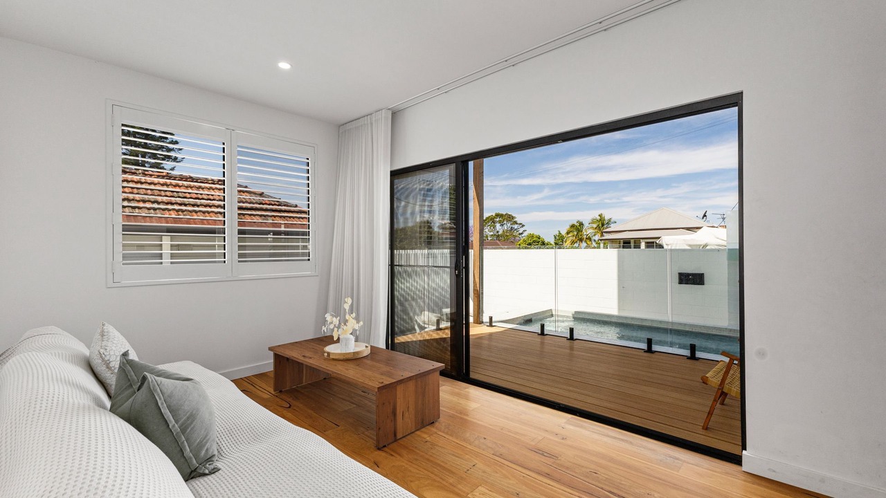 Photo of Livingroom in Adamstown